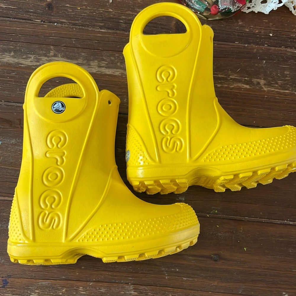 CROCS Yellow Rain Boots with Pull-On Handles